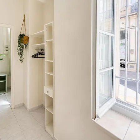 Limerick Snug - 4p - Centre Apartman Carcassone